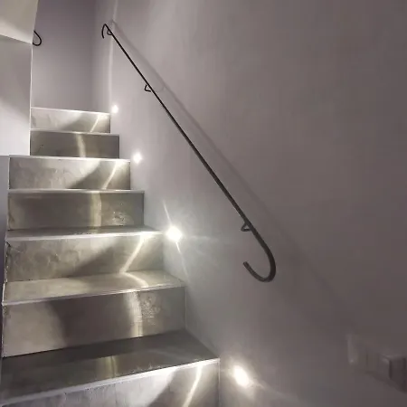 Idda, Vista Mozzafiato E Mare Dentro Casa 公寓 切法卢