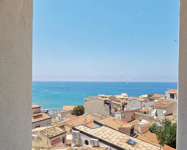 Idda, Vista Mozzafiato E Mare Dentro Casa Апартаменти *