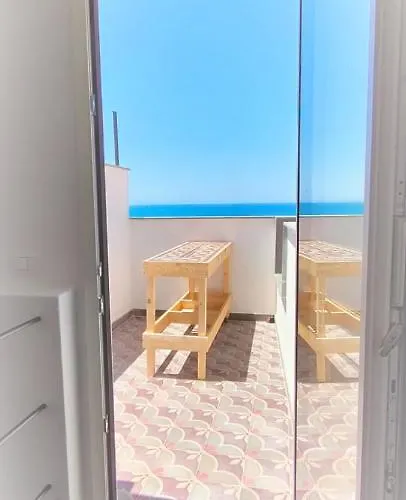 Idda, Vista Mozzafiato E Mare Dentro Casa